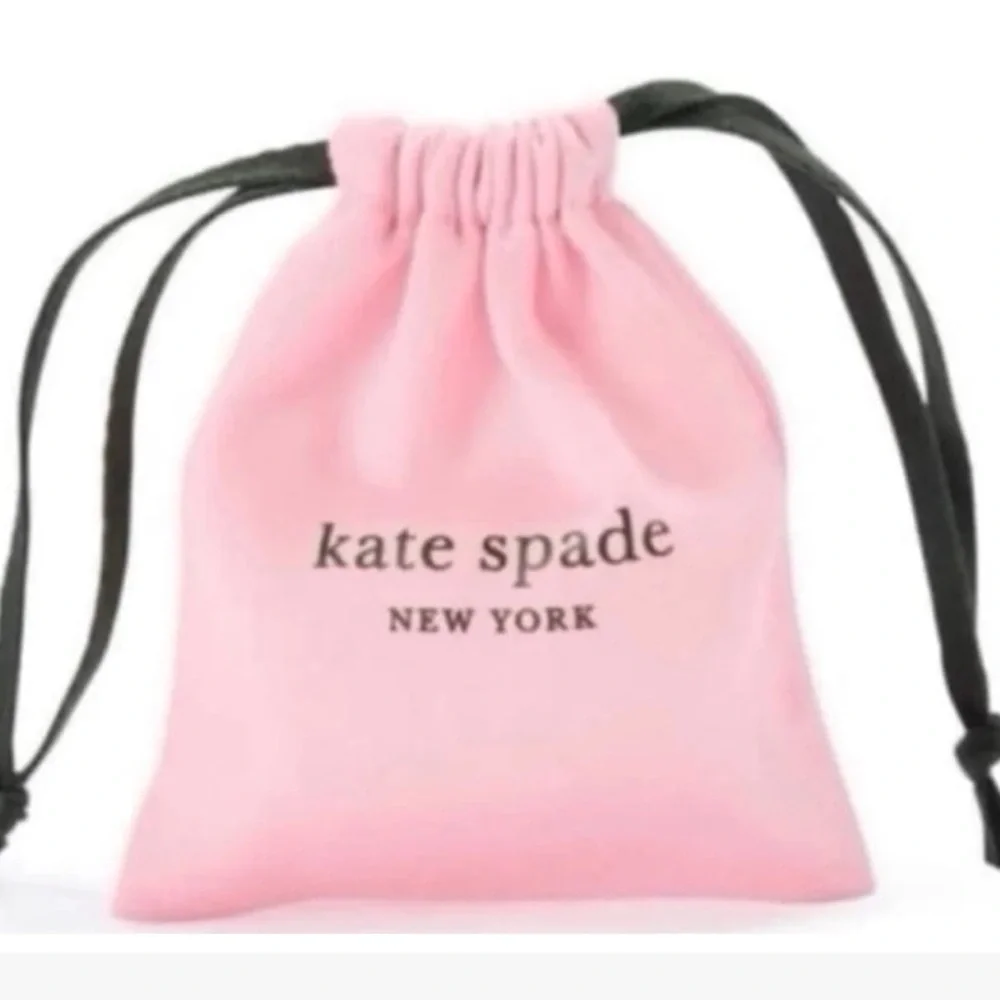 $69 Kate Spade Lovestruck Heart And Arrow Studs